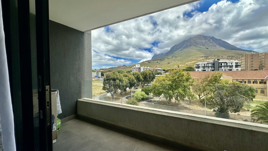 2 Bedroom Property for Sale in Observatory Western Cape